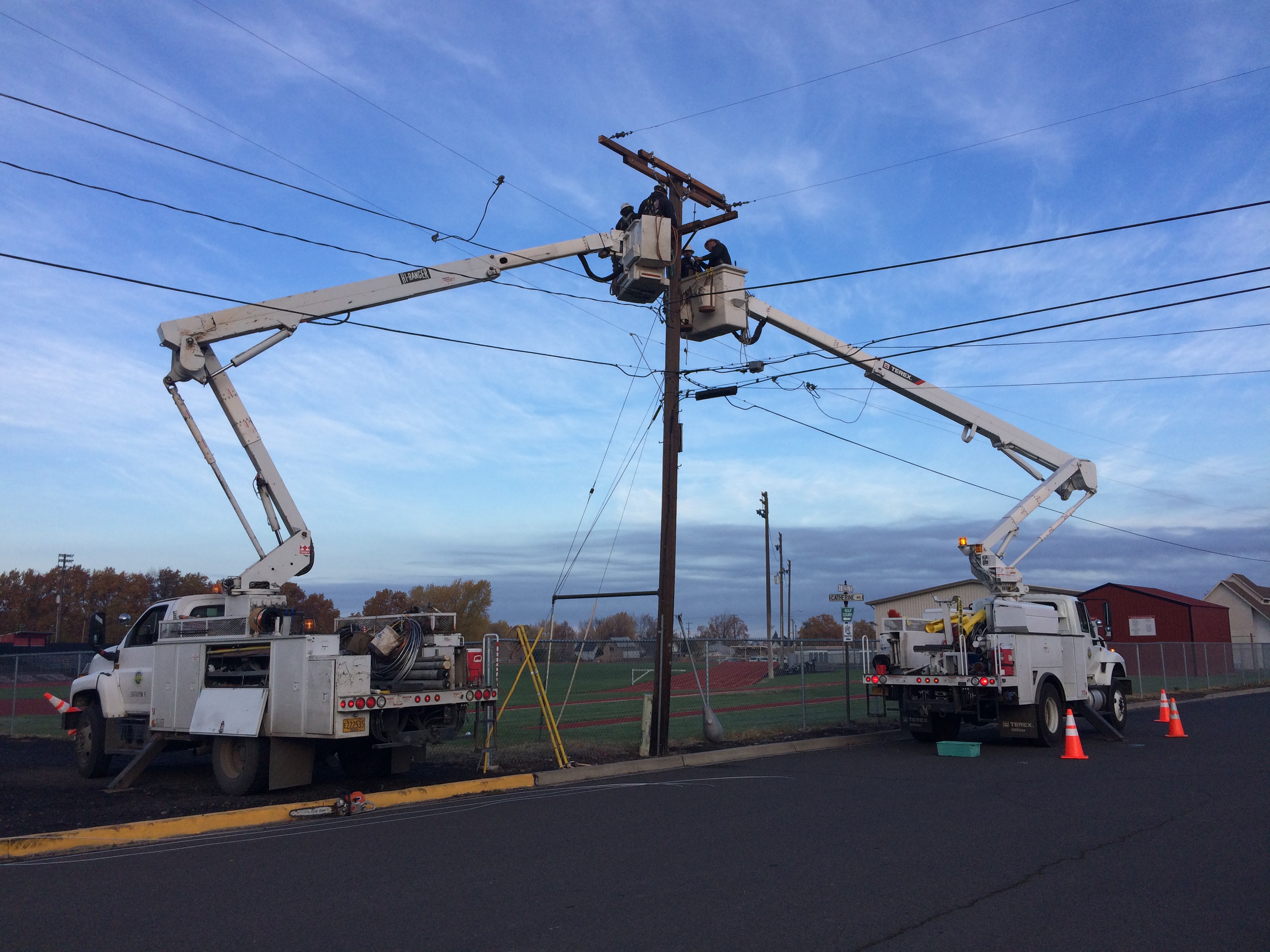 Linemen Working